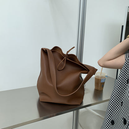 Solyria™ | RowRuche Fourre-tout en cuir de vachette