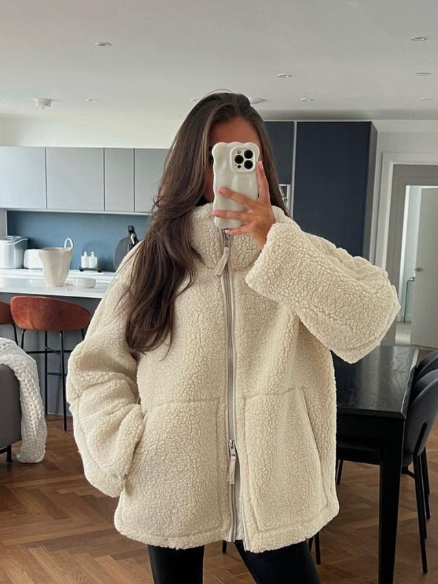 Madona™ - Manteau en laine d'agneau à col roulé