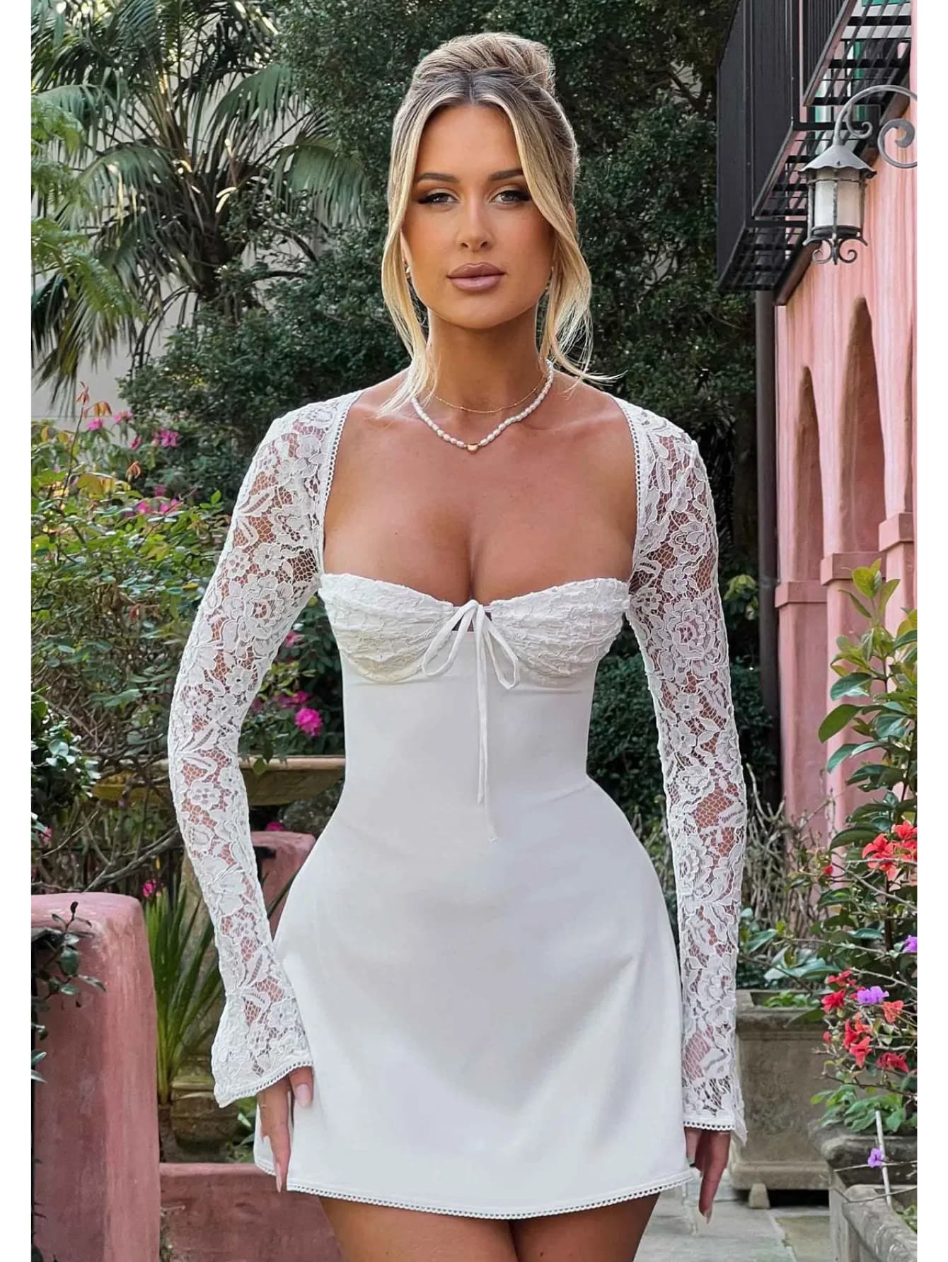 Angélique - Robe manches dentelle chic