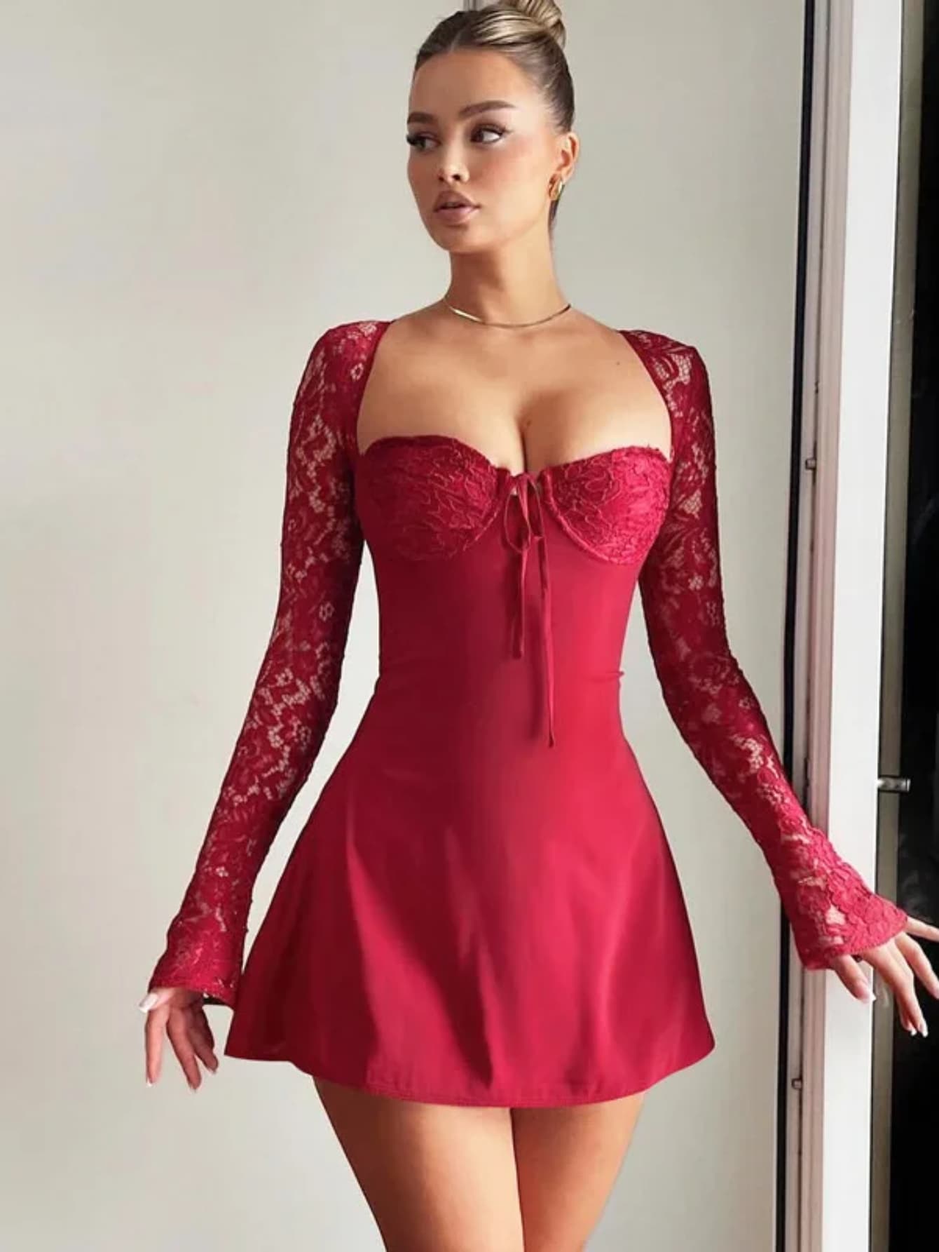 Angélique - Robe manches dentelle chic