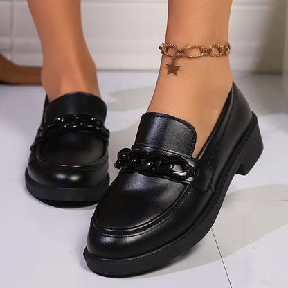 Atelier - Mocassins Noirs avec Chaîne Épaisse