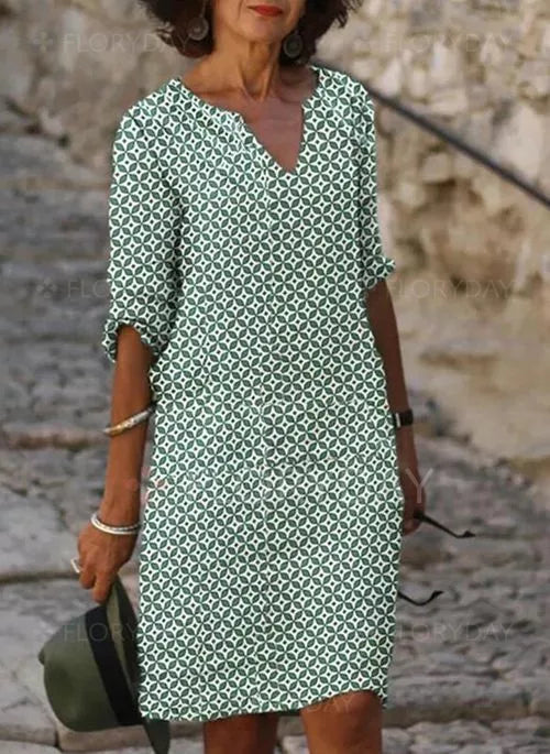 La Robe Aérée Et Décontractée De L'Été